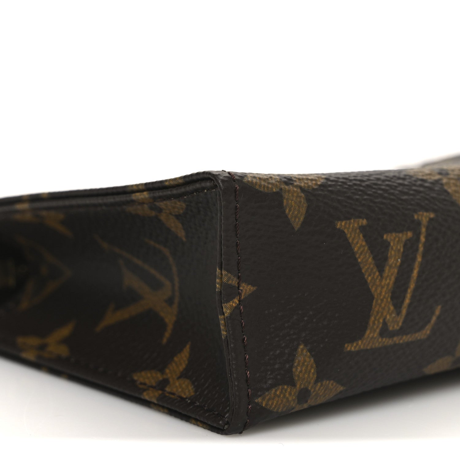 Louis Vuitton Monogram Toiletry Pouch 15 9 of 10