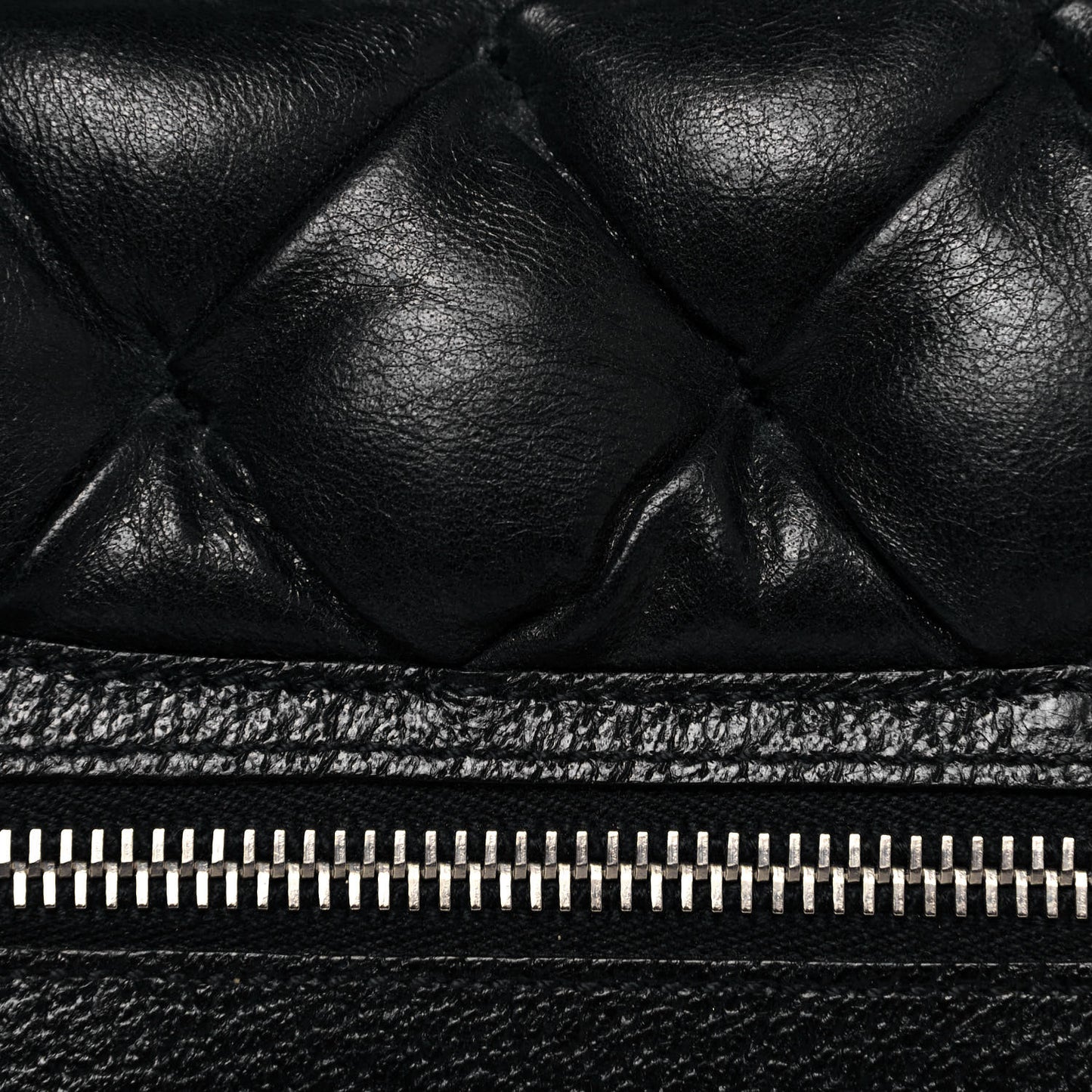 Chevre Quilted Matelasse MM Black