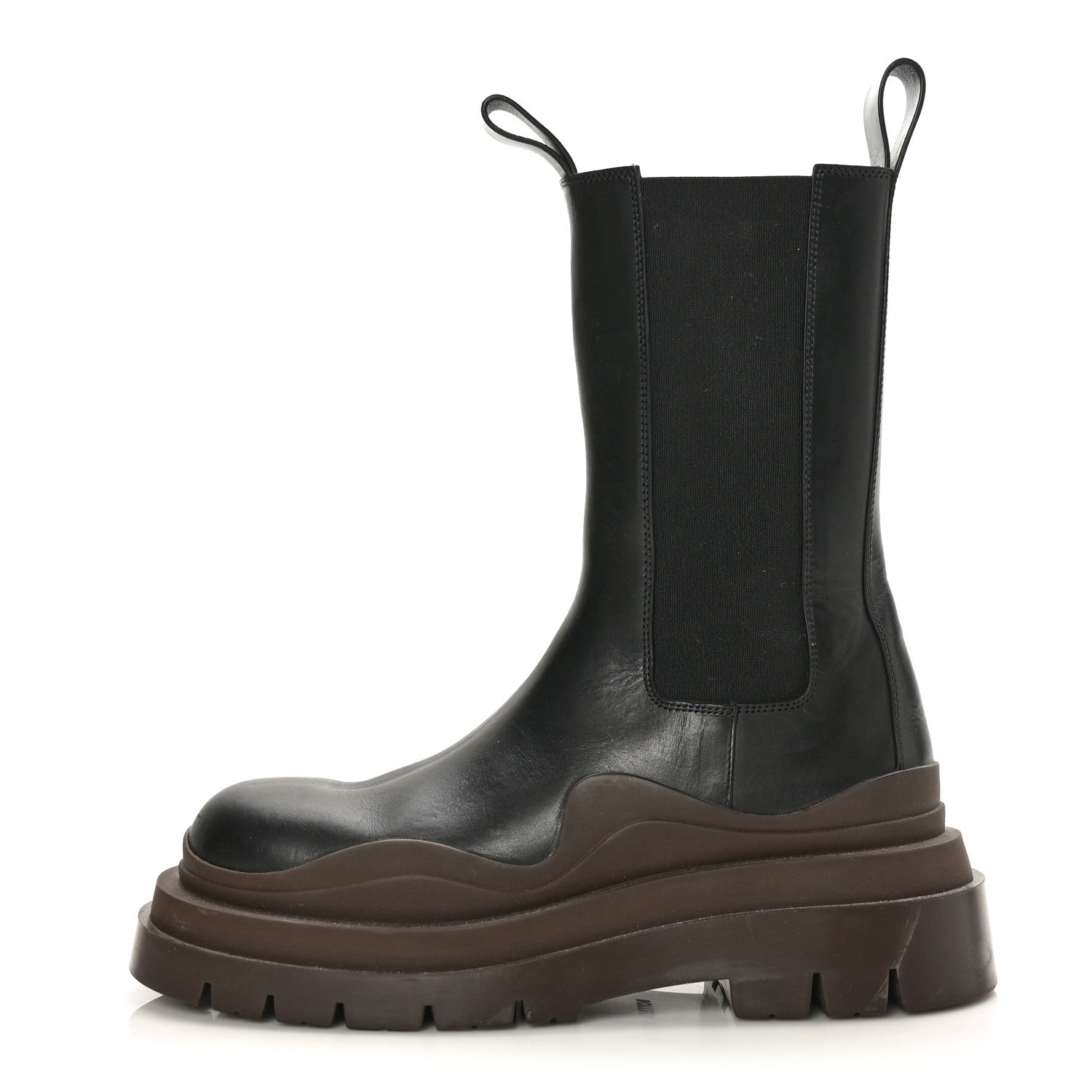 Bottega Veneta Calfskin The Tire Chelsea Boots 40 Black Ebony 1 of 8