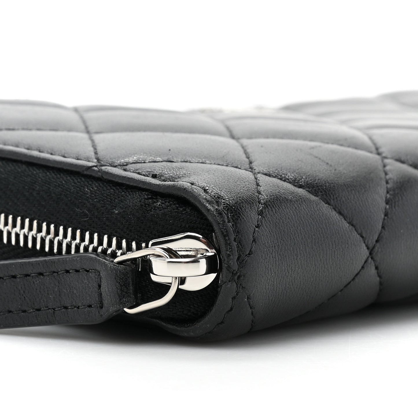 Lambskin Quilted Large Gusset Zip Around Wallet Black