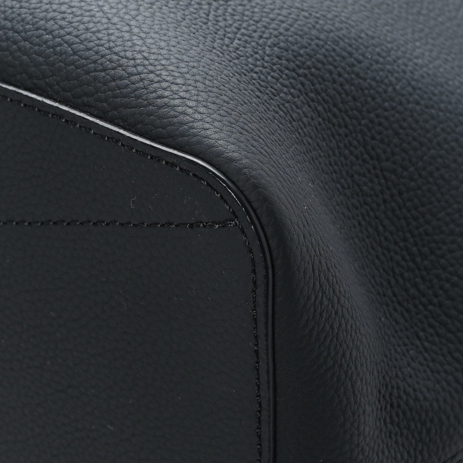 Louis Vuitton Calfskin Aerogram Lockit Tote Black 7 of 10