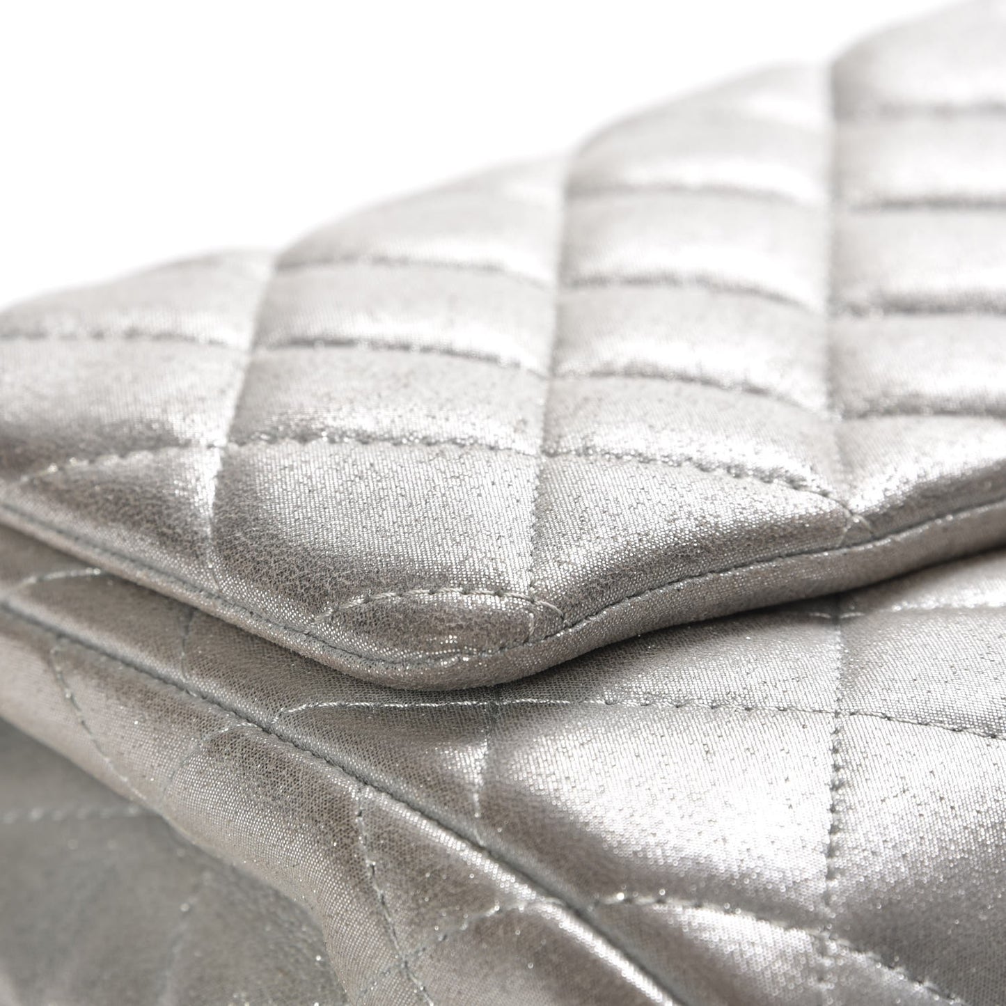 Iridescent Calfskin Clutch With Chain Flap Silver