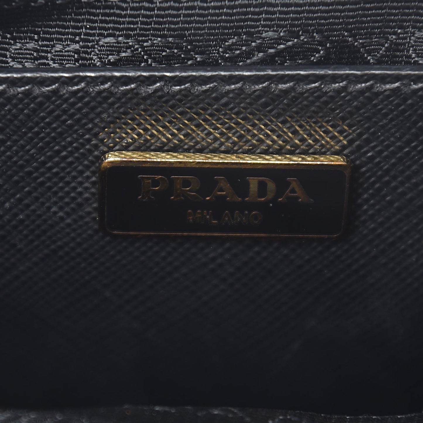 Saffiano Micro Galleria Double Zip Tote Nero Black