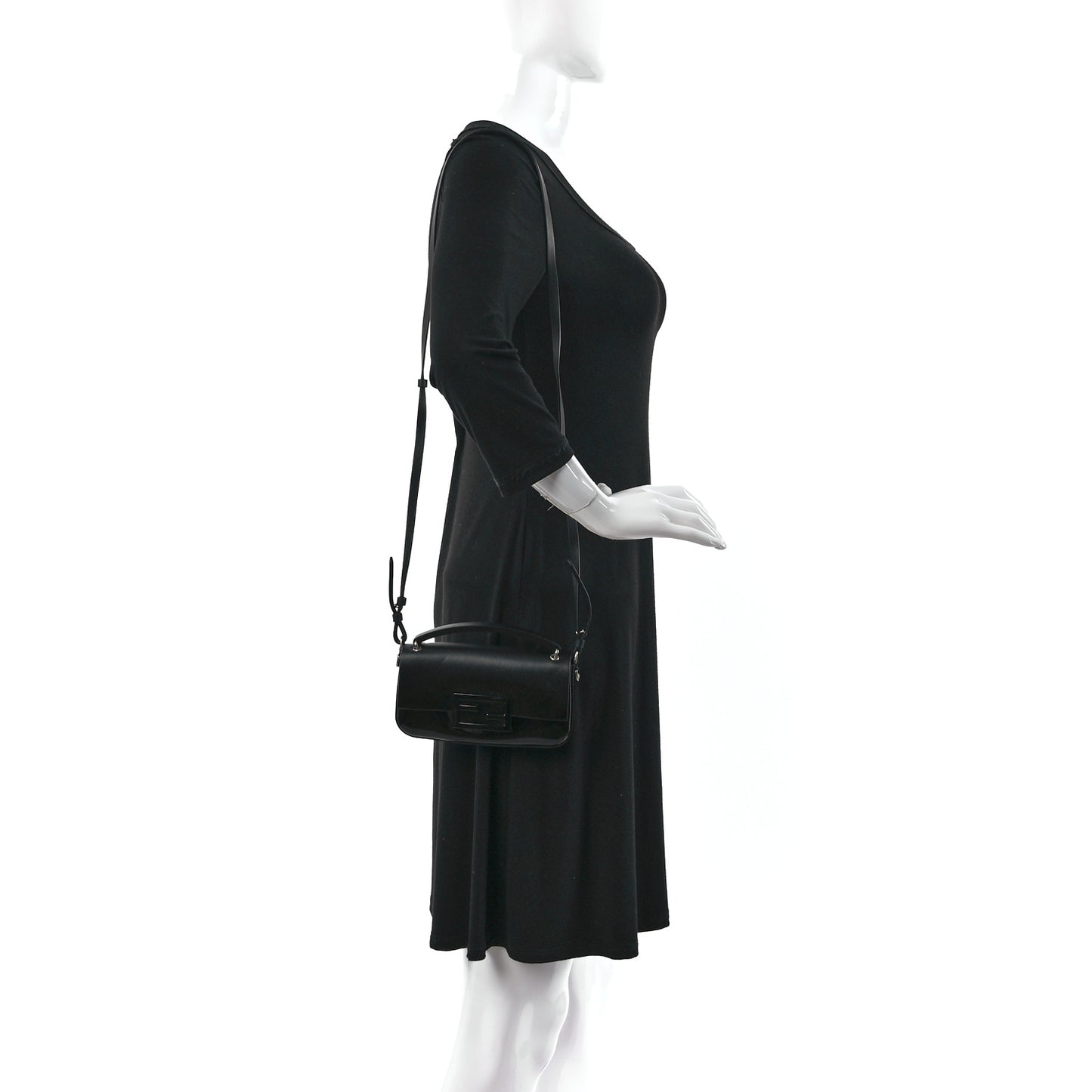 Vitello Liberty Sfumato Phone Baguette Black