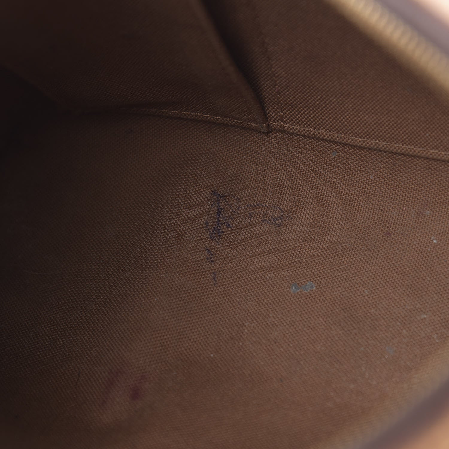 Louis Vuitton Monogram Thames PM 13 of 18