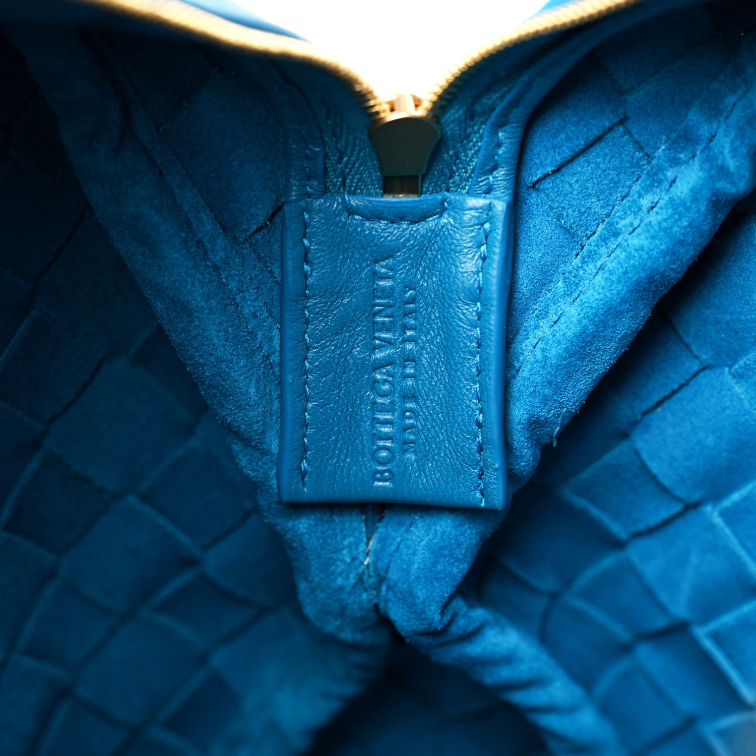 Bottega Veneta Nappa Intrecciato Medium Loop Camera Bag Pool 6 of 8