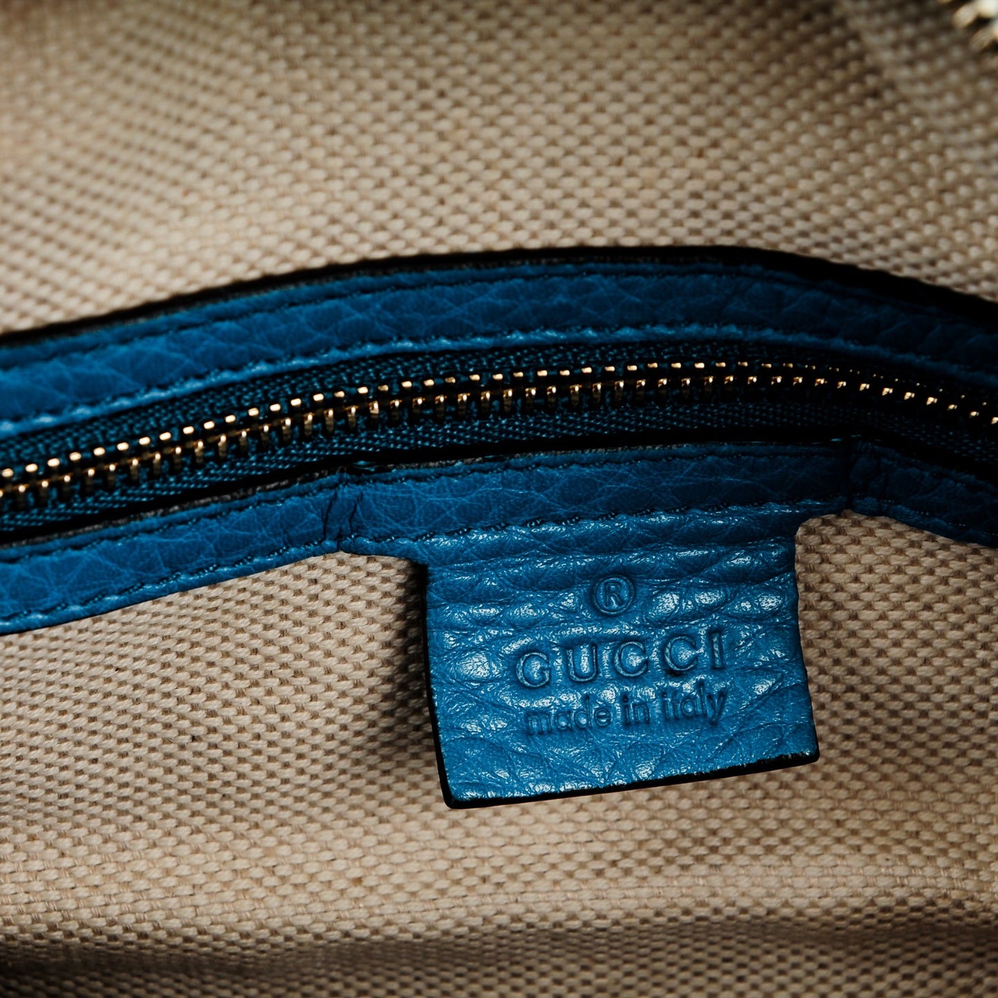 Calfskin Medium Soho Boston Riviera Blue