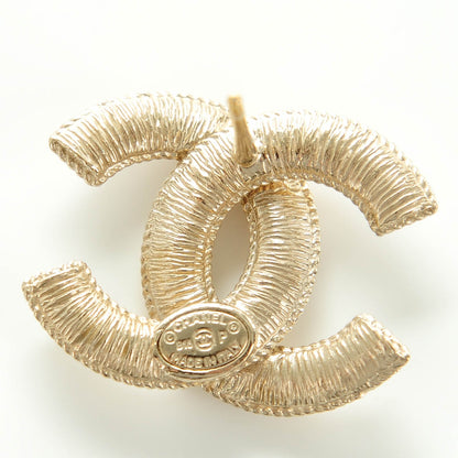 Chanel Pearl CC Earrings Light Gold 4 of 5