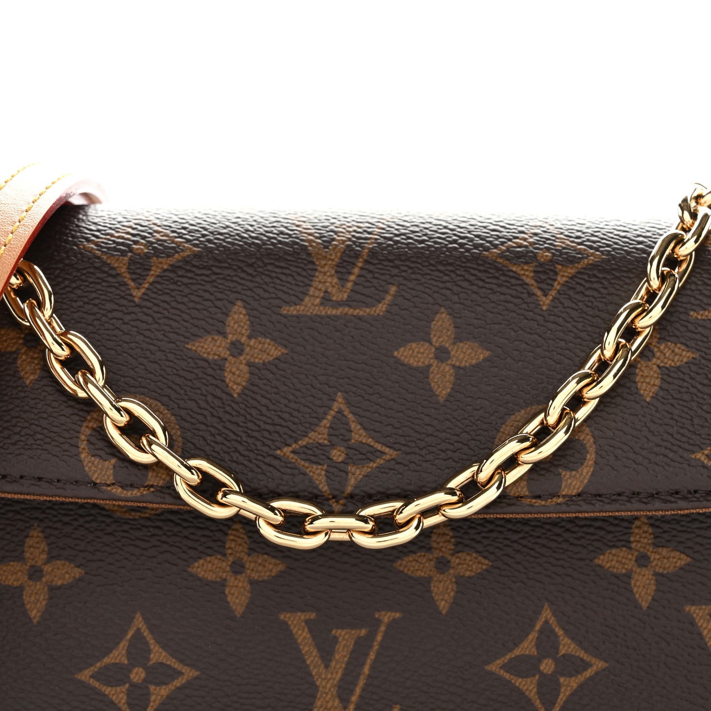 Monogram Ivy Wallet On Chain