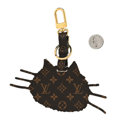Louis Vuitton Epi Monogram Catogram Bag Charm Key Holder Gris 3 of 5