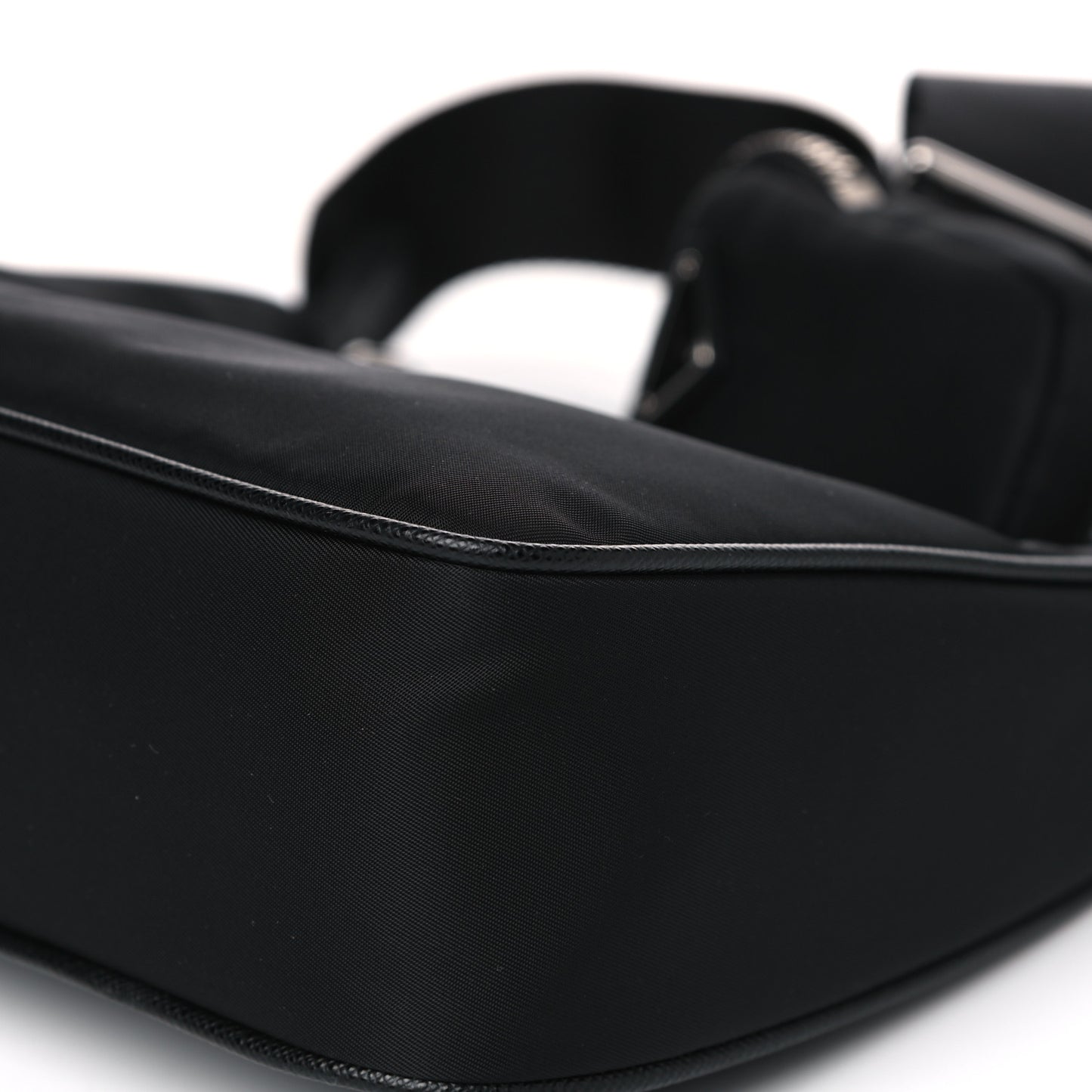 Nylon Re-Edition 2005 Shoulder Bag Black
