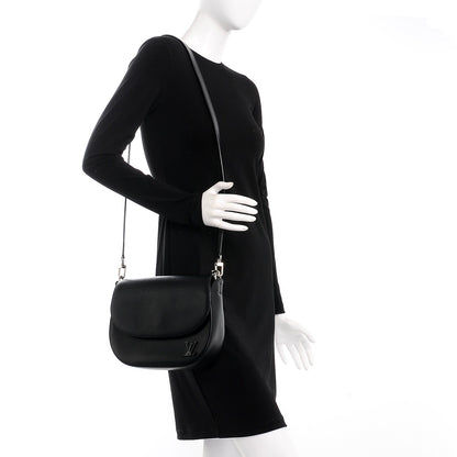 Louis Vuitton Epi Luna Black 2 of 6
