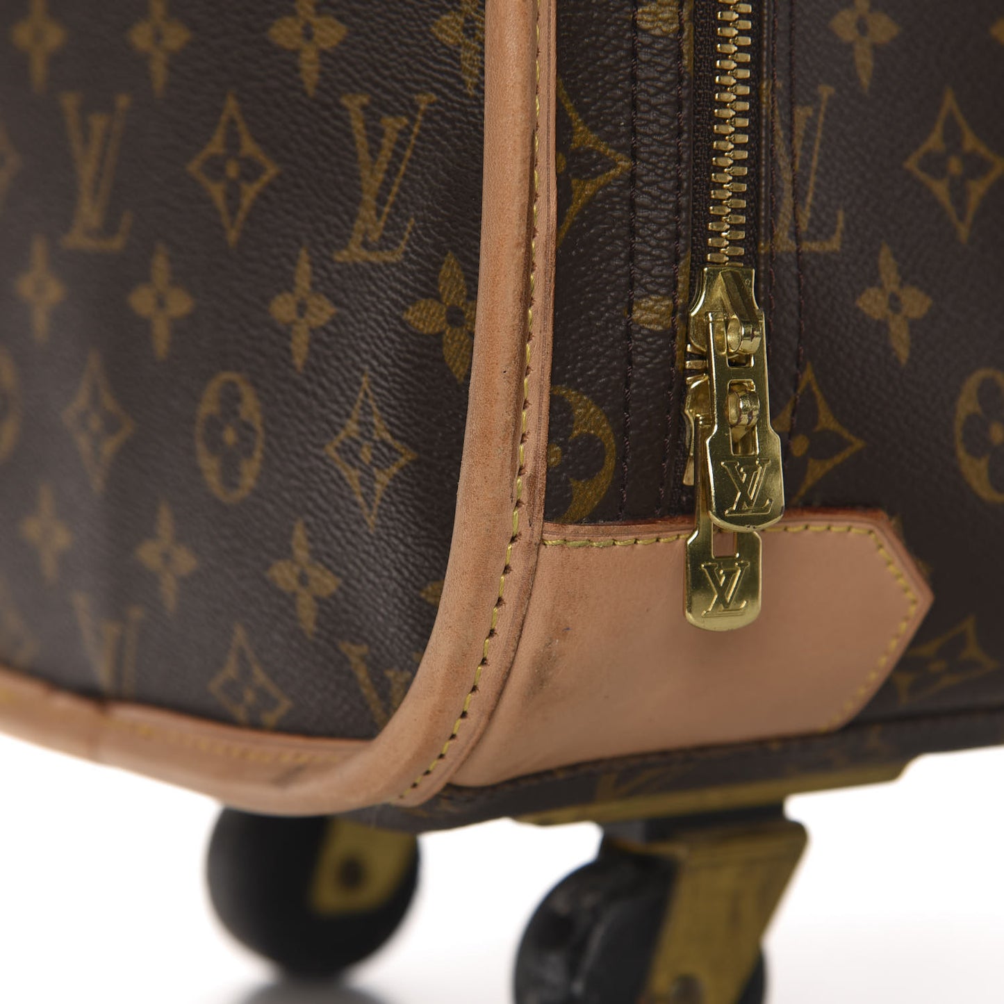 Monogram Pullman 70