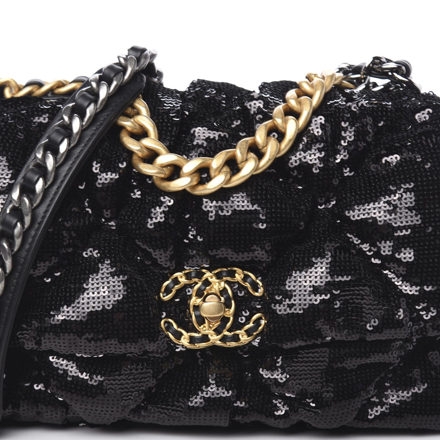 Sequin Quilted Medium 19 Flap Black