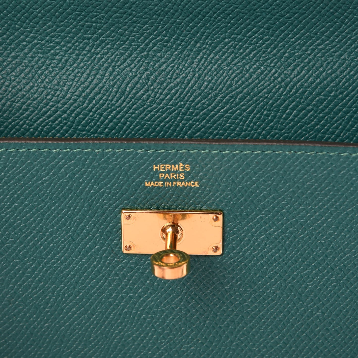 Epsom Kelly Longue Wallet Malachite