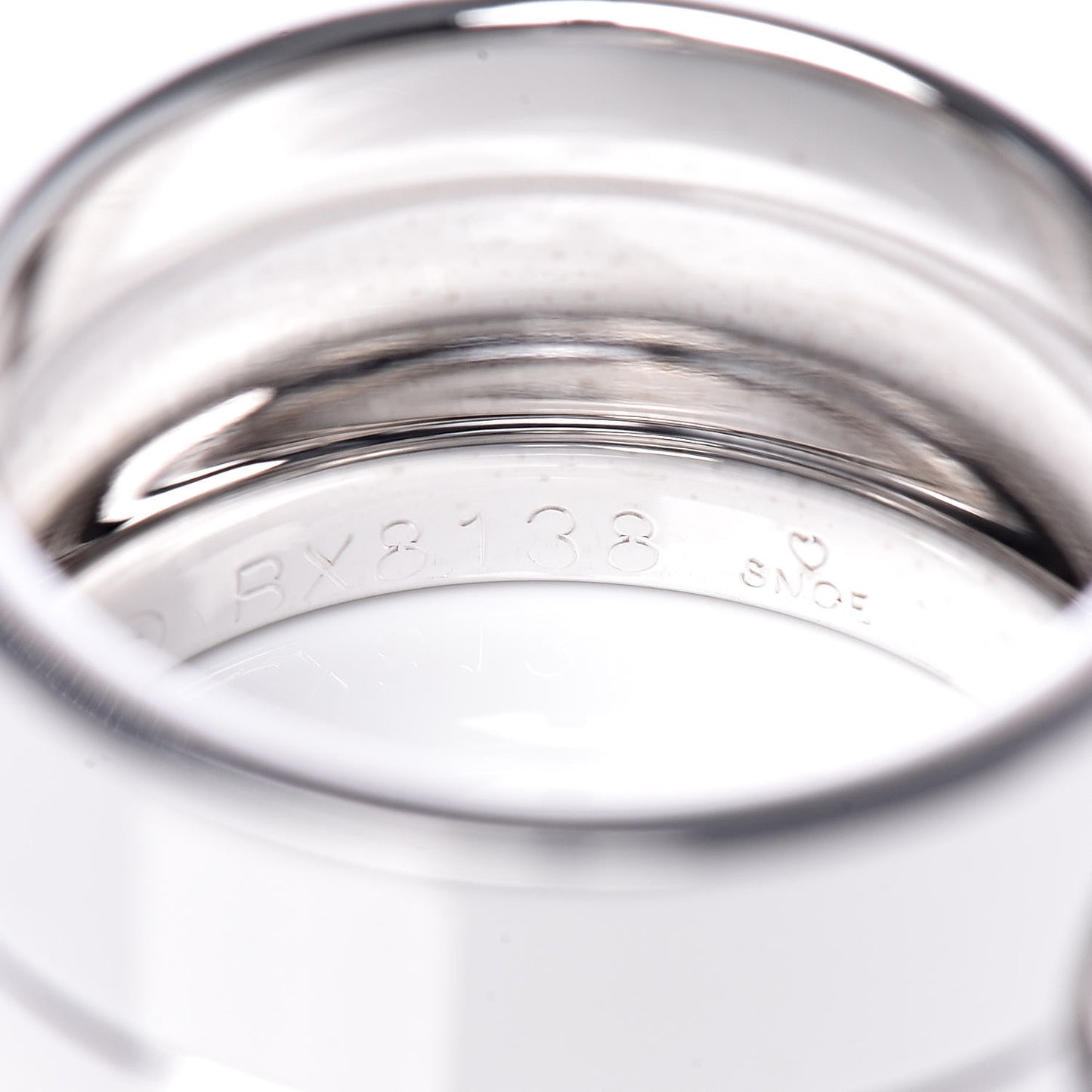 18K White Gold 11mm Wide LOVE Ring 52 6