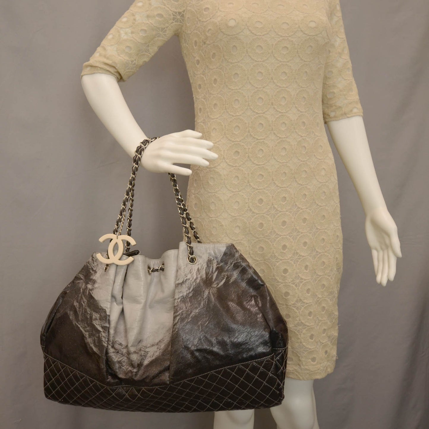 Vinyl Melrose Degrade Tote