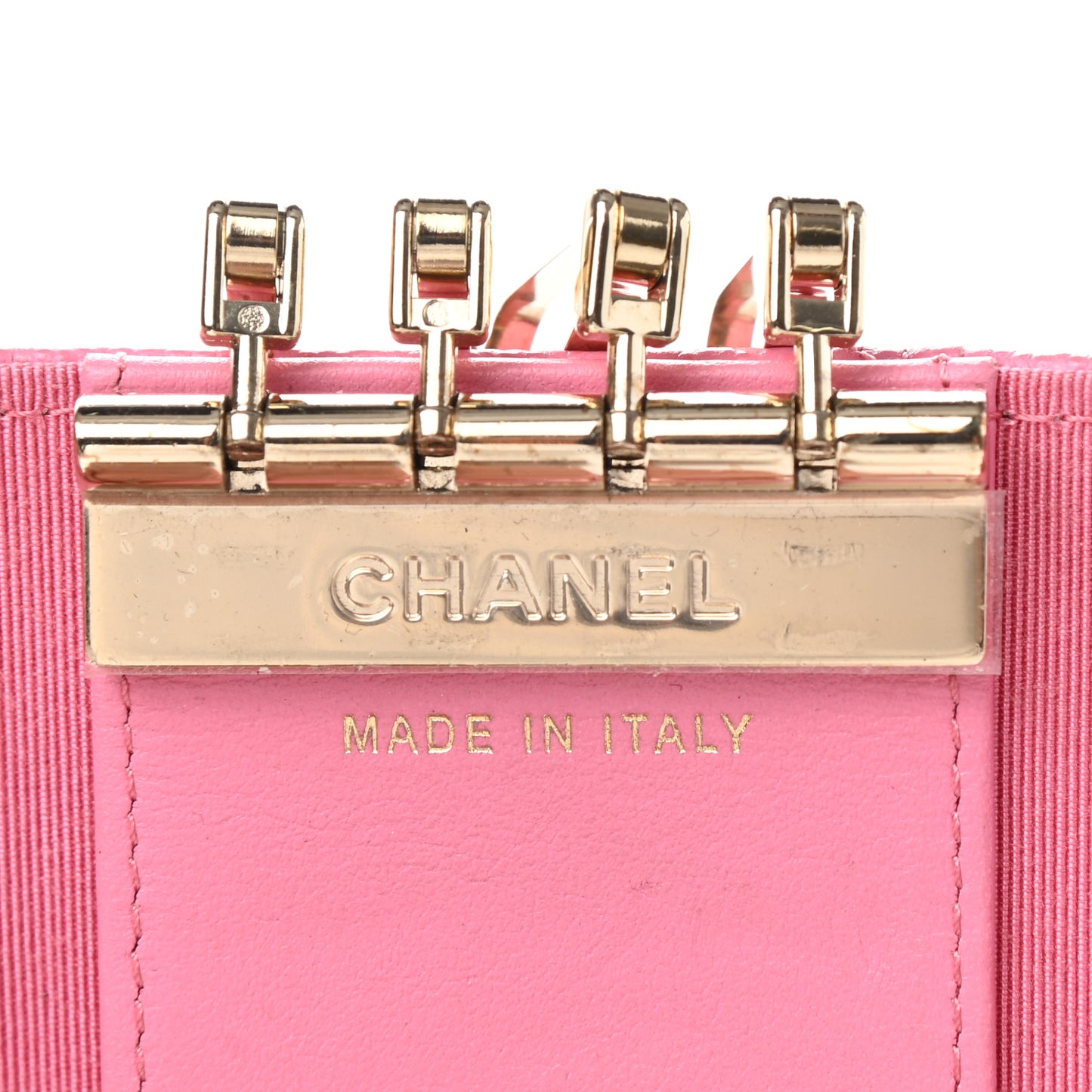 Caviar Quilted Classic 4 Key Holder Wallet Pink