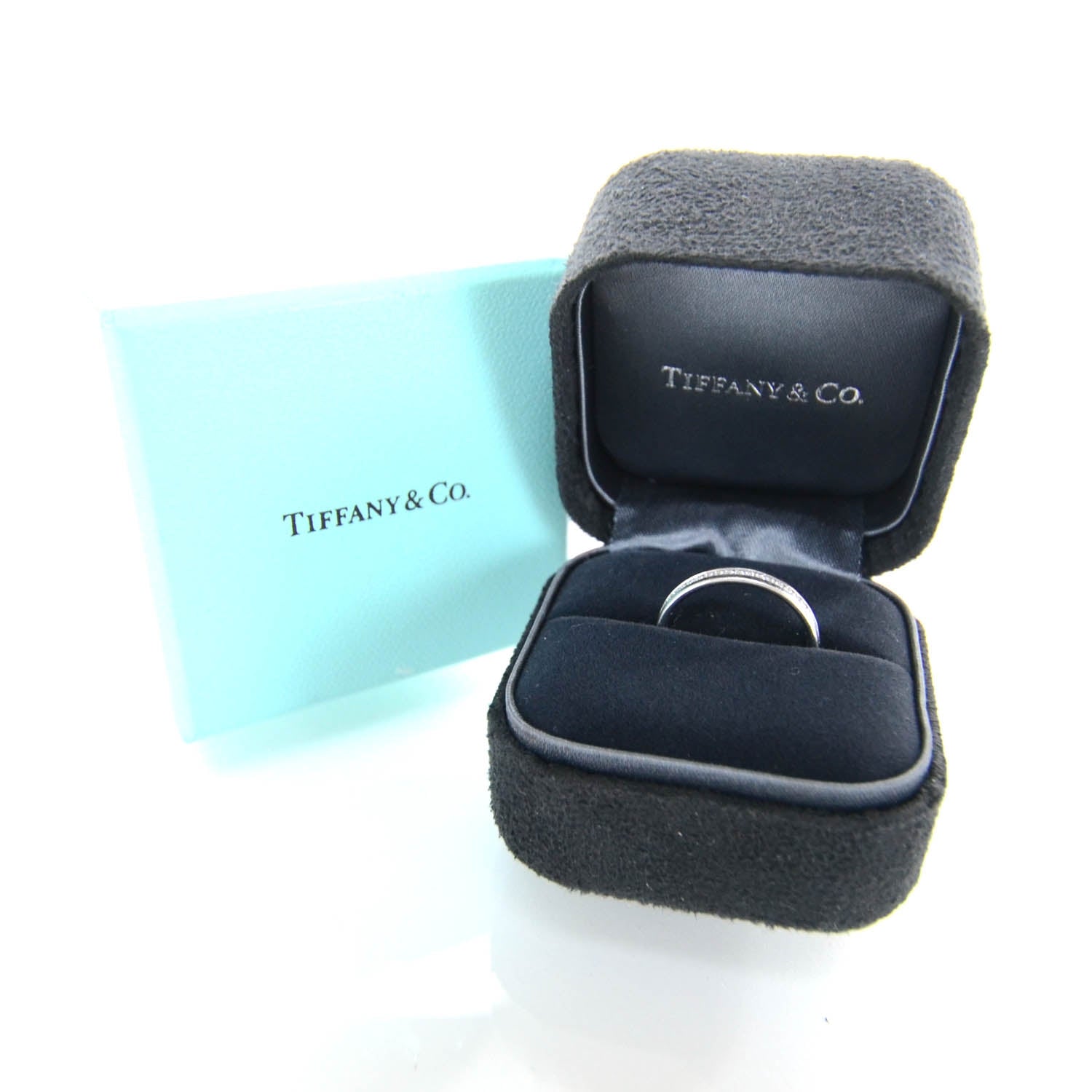 Tiffany 18k White Gold and Diamond Metro Ring Size 6 5 of 5