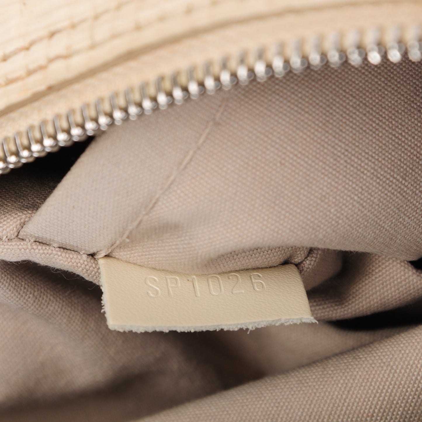 Epi Speedy 25 Ivory