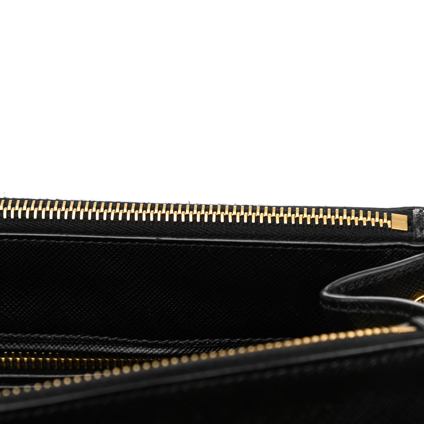 Saffiano Medium Galleria Double Zip Tote Black