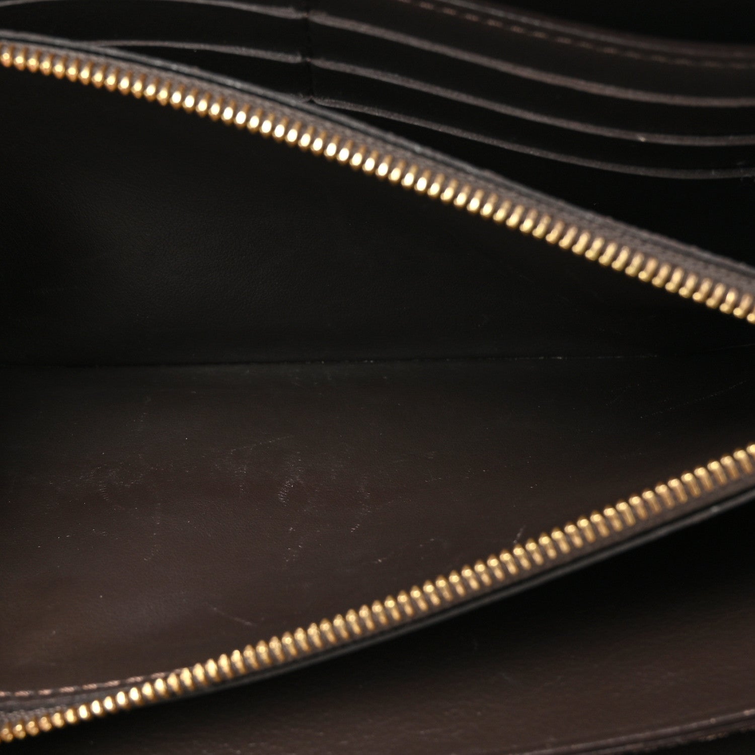 Louis Vuitton Veau Cachemire Comete Wallet Galet 8 of 16