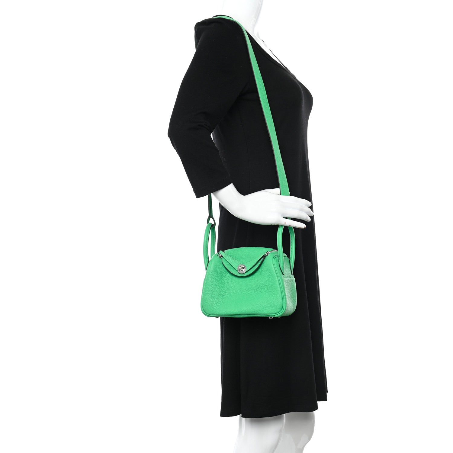 Hermes Taurillon Clemence Mini Lindy 20 Vert Comics 2 of 11