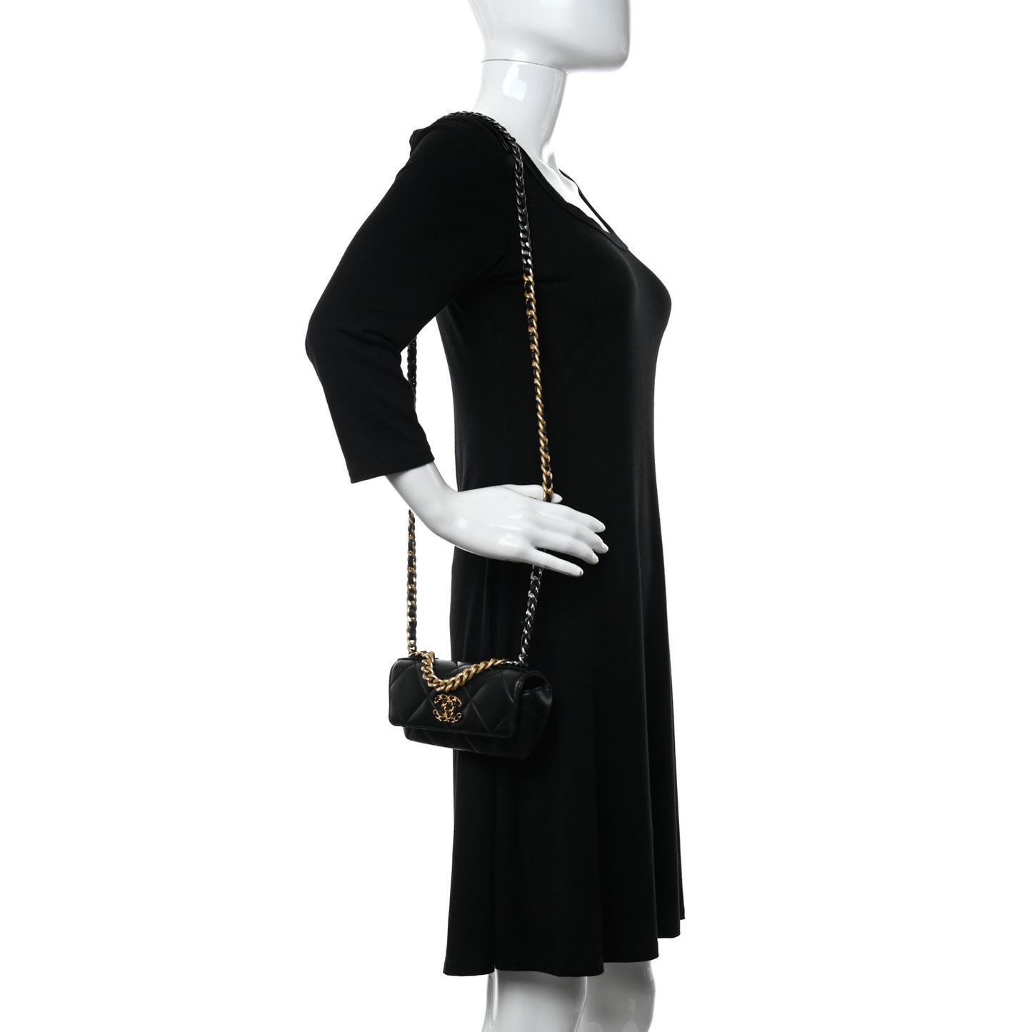 Goatskin Quilted Chanel 19 Glasses Case With Chain Black