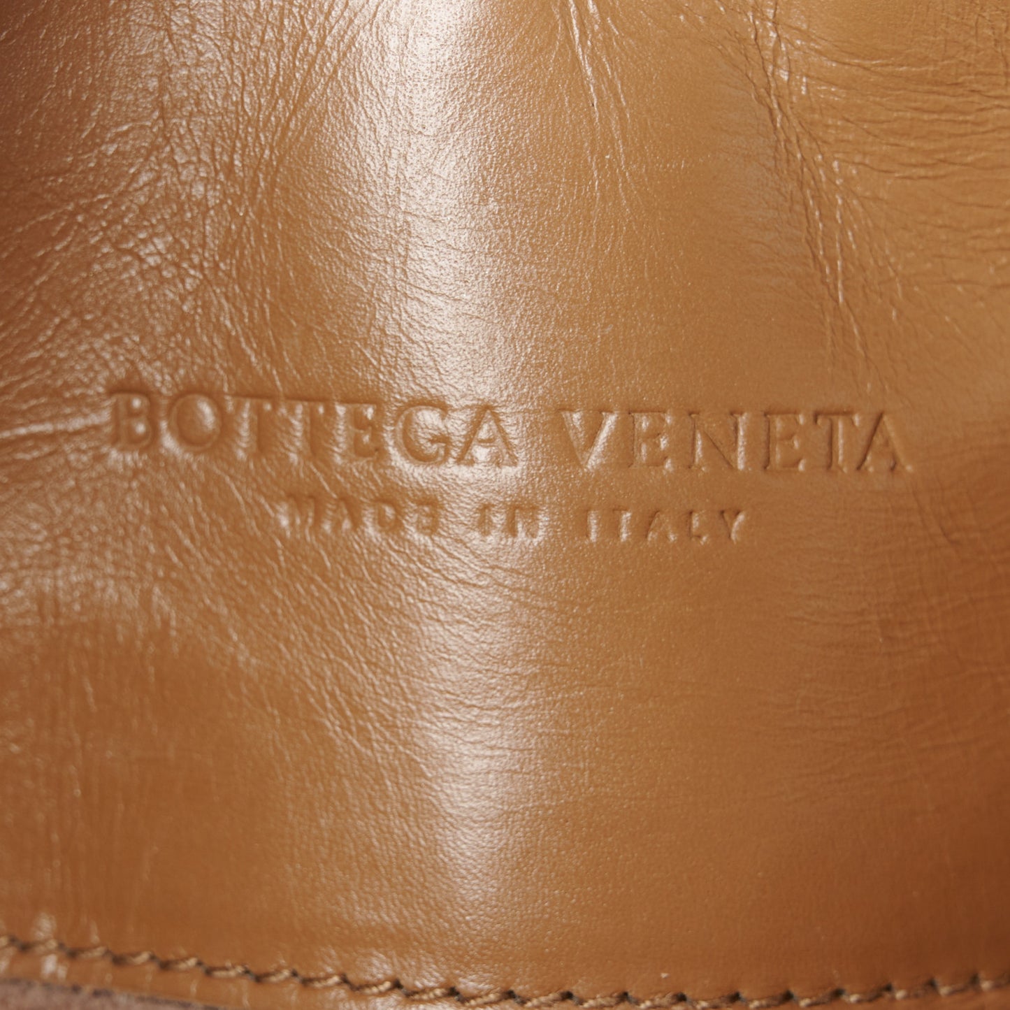 Light Calf Intrecciato Small Roma New Cigar