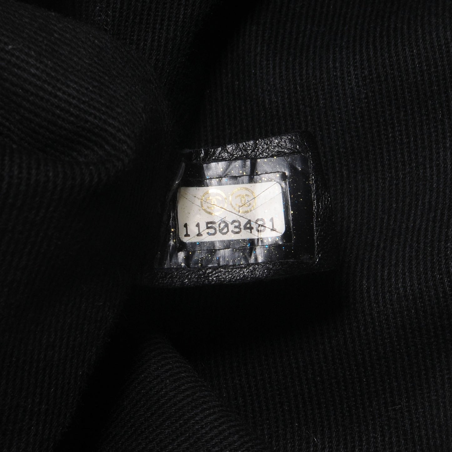 Calfskin Expandable Flap Black