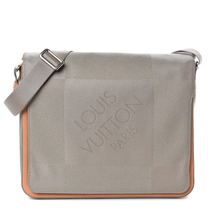 Louis Vuitton Damier Geant Messenger Bag Sable 1 of 15