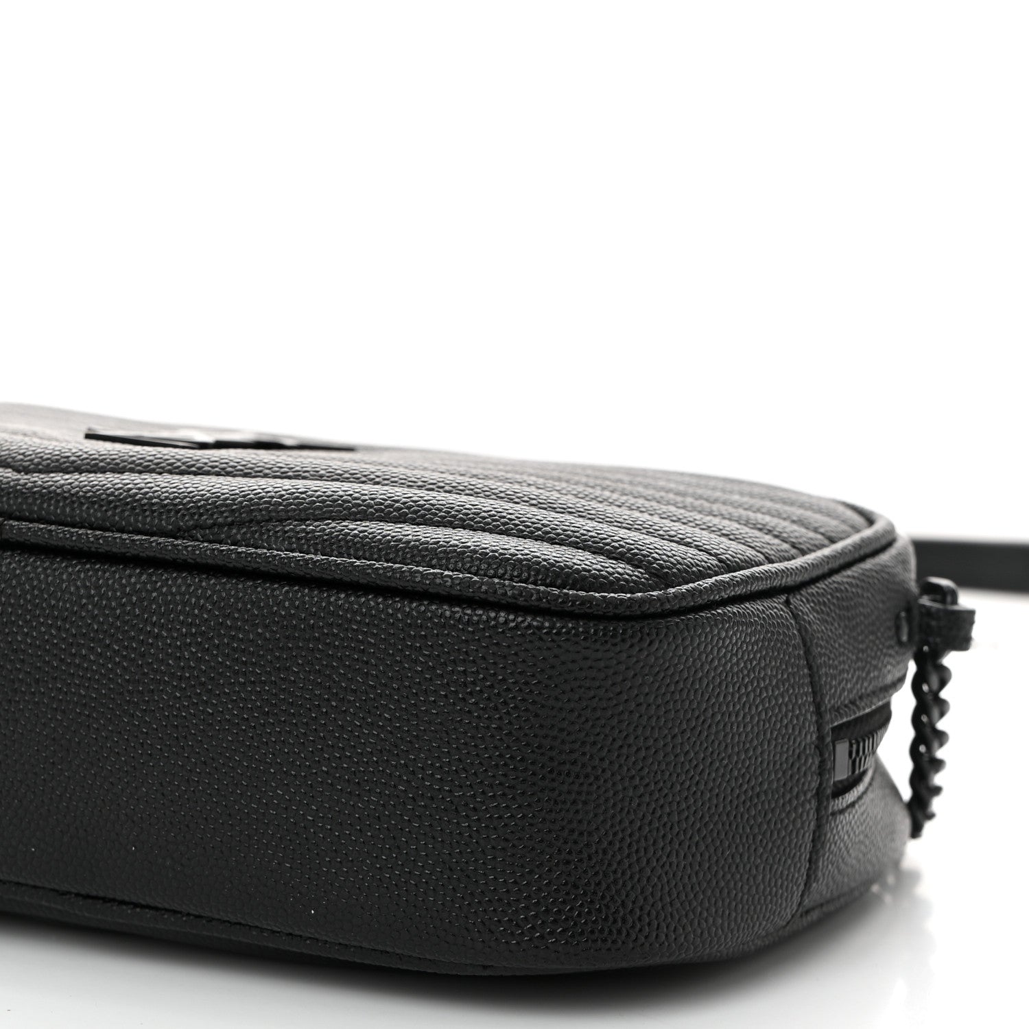 Saint Laurent Grain De Poudre Matelasse Monochrome Monogram Mini Lou Camera Bag Black 10 of 10