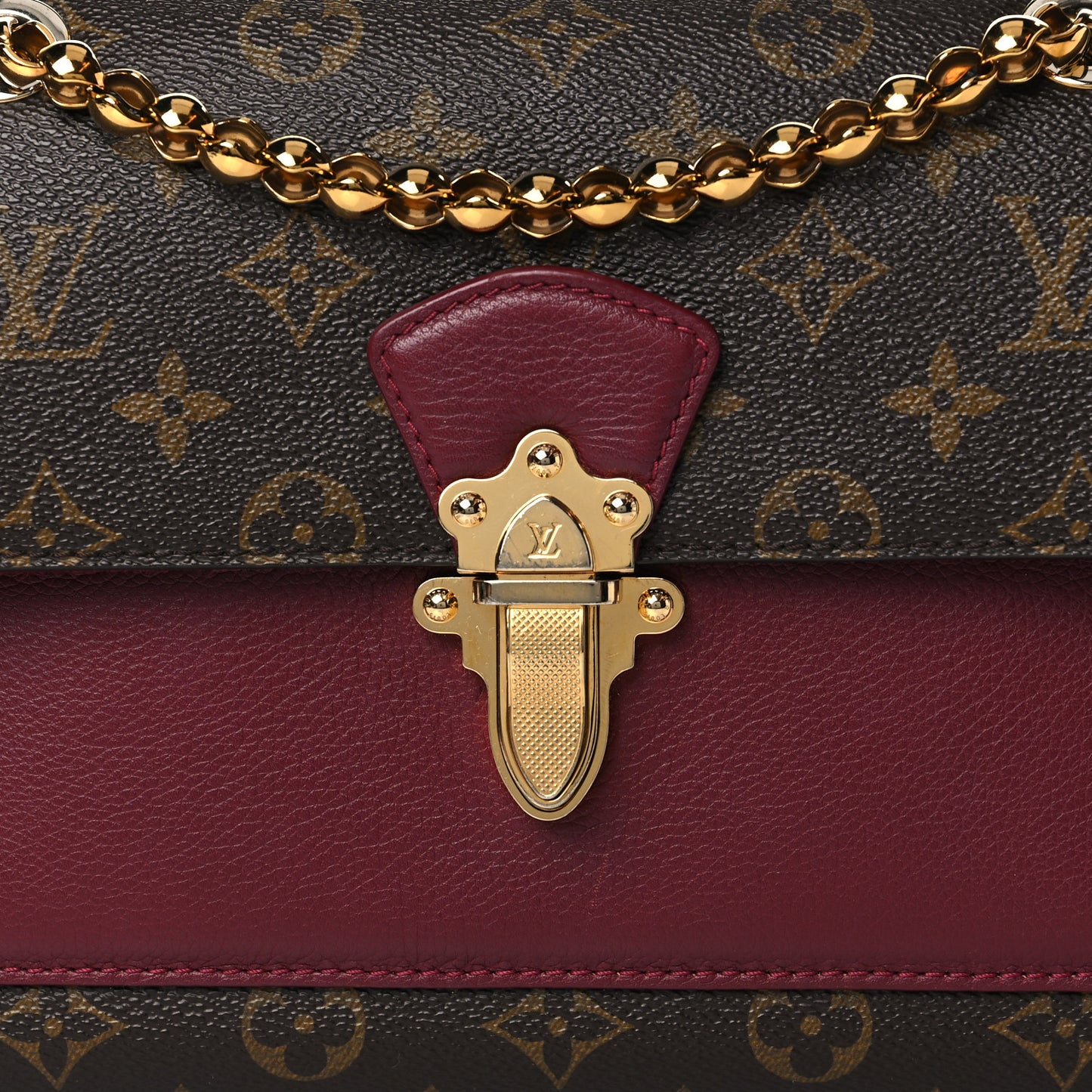 Monogram Victoire Raisin