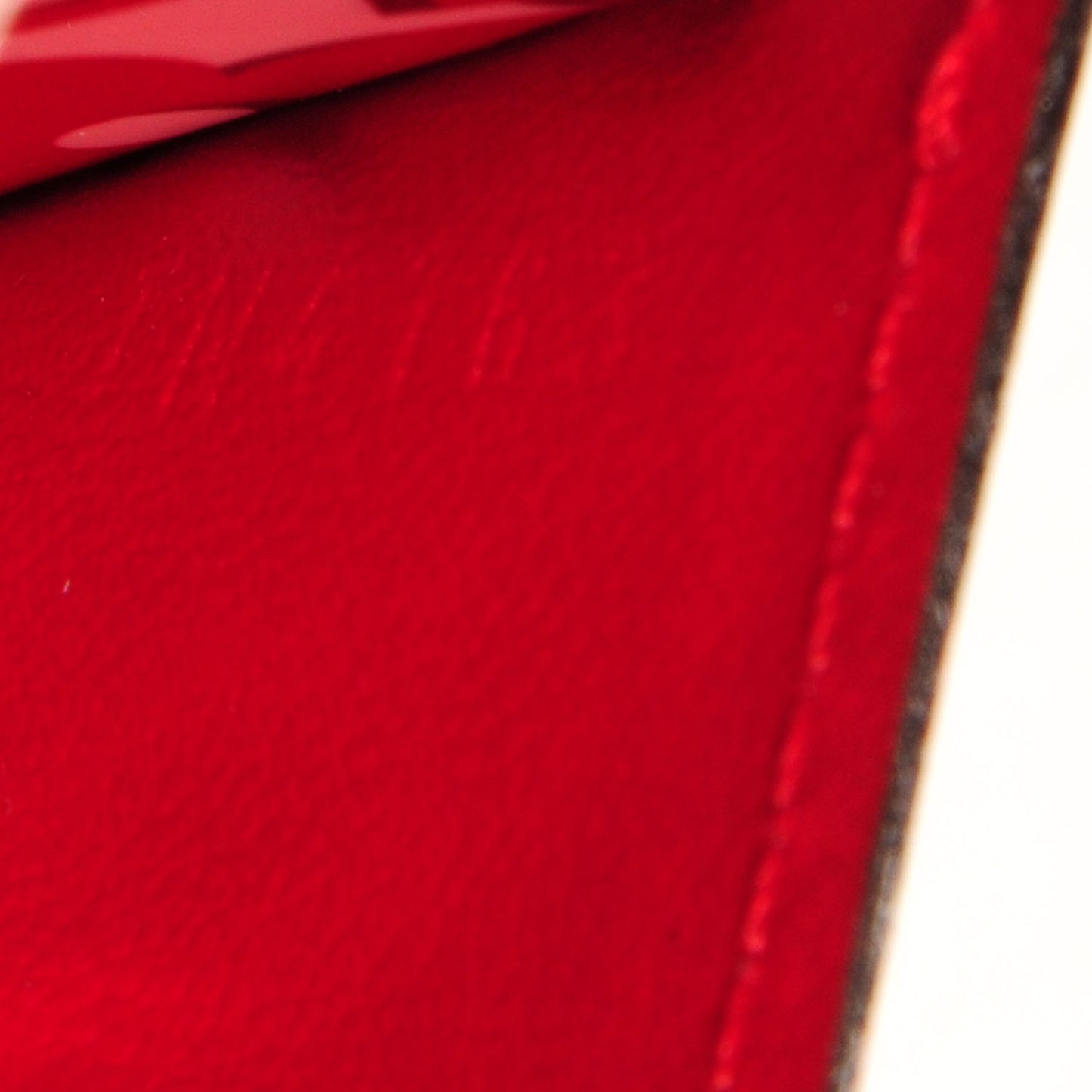 Patent Sweet Monogram Sarah Wallet Pomme D'Amour