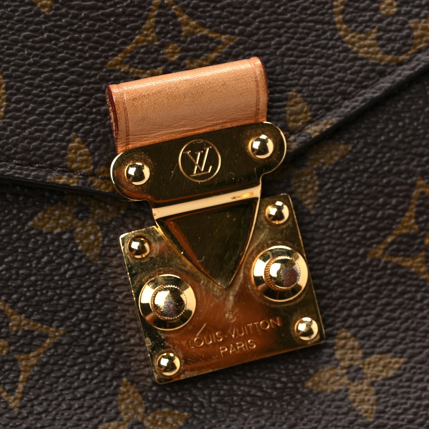 Monogram Pochette Metis