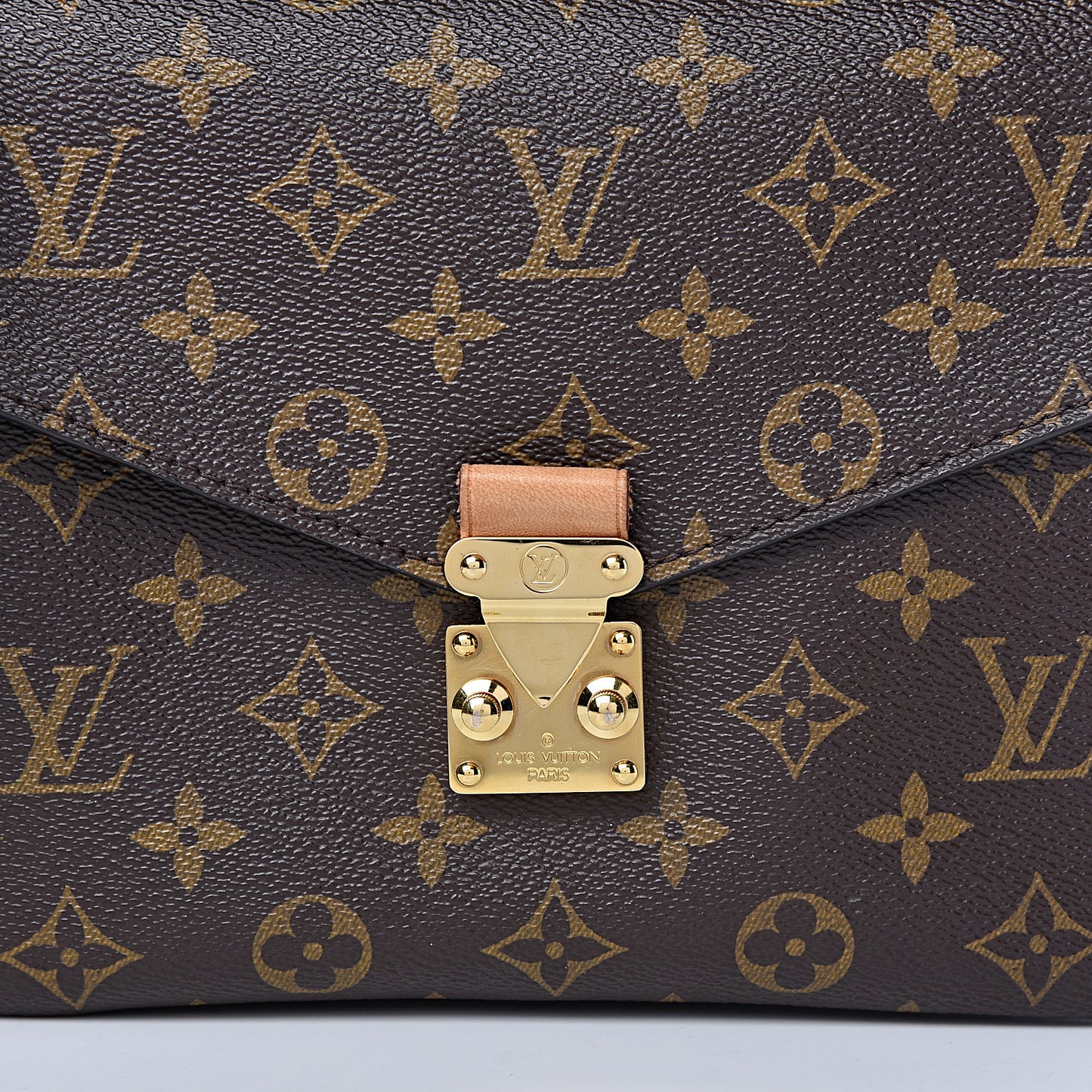Monogram Pochette Metis