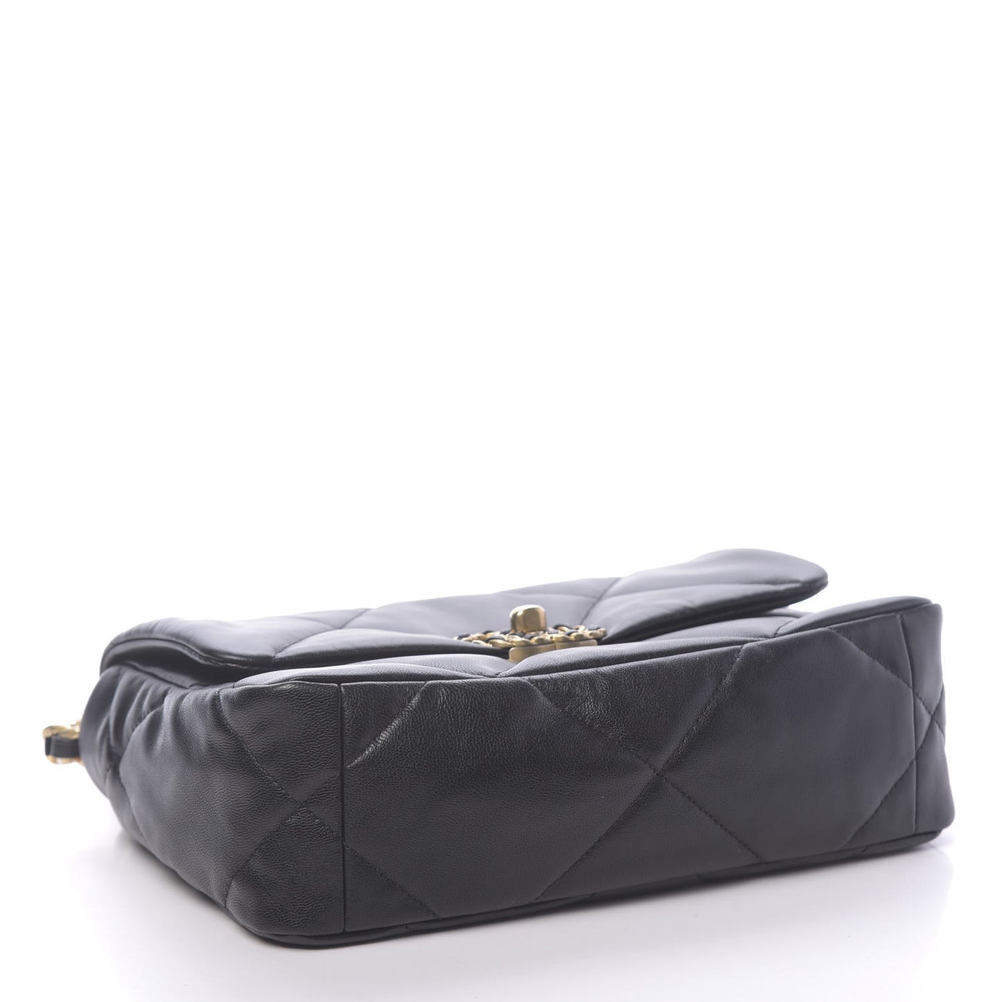 Goatskin Quilted Medium 19 Flap Black