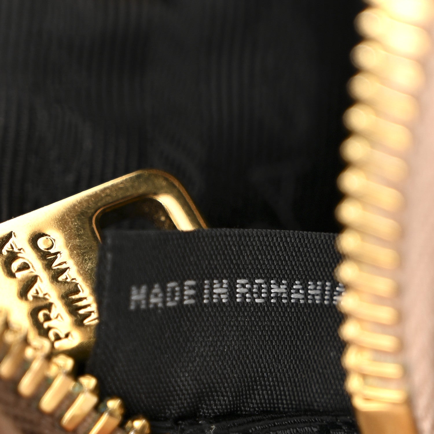 Prada Vitello Phenix Camera Bag Cammeo 8 of 15
