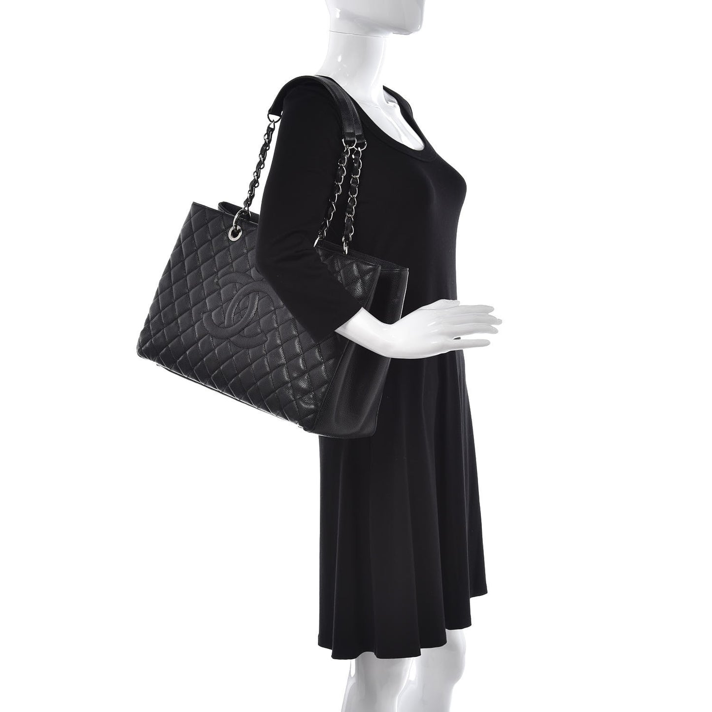 Caviar Quilted XL Grand Shopping Tote GST Black
