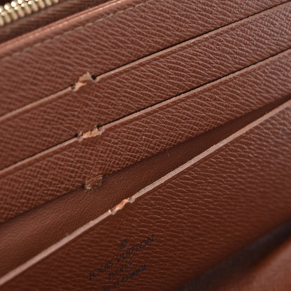 Louis Vuitton Monogram Zippy Organizer Wallet 14 of 16