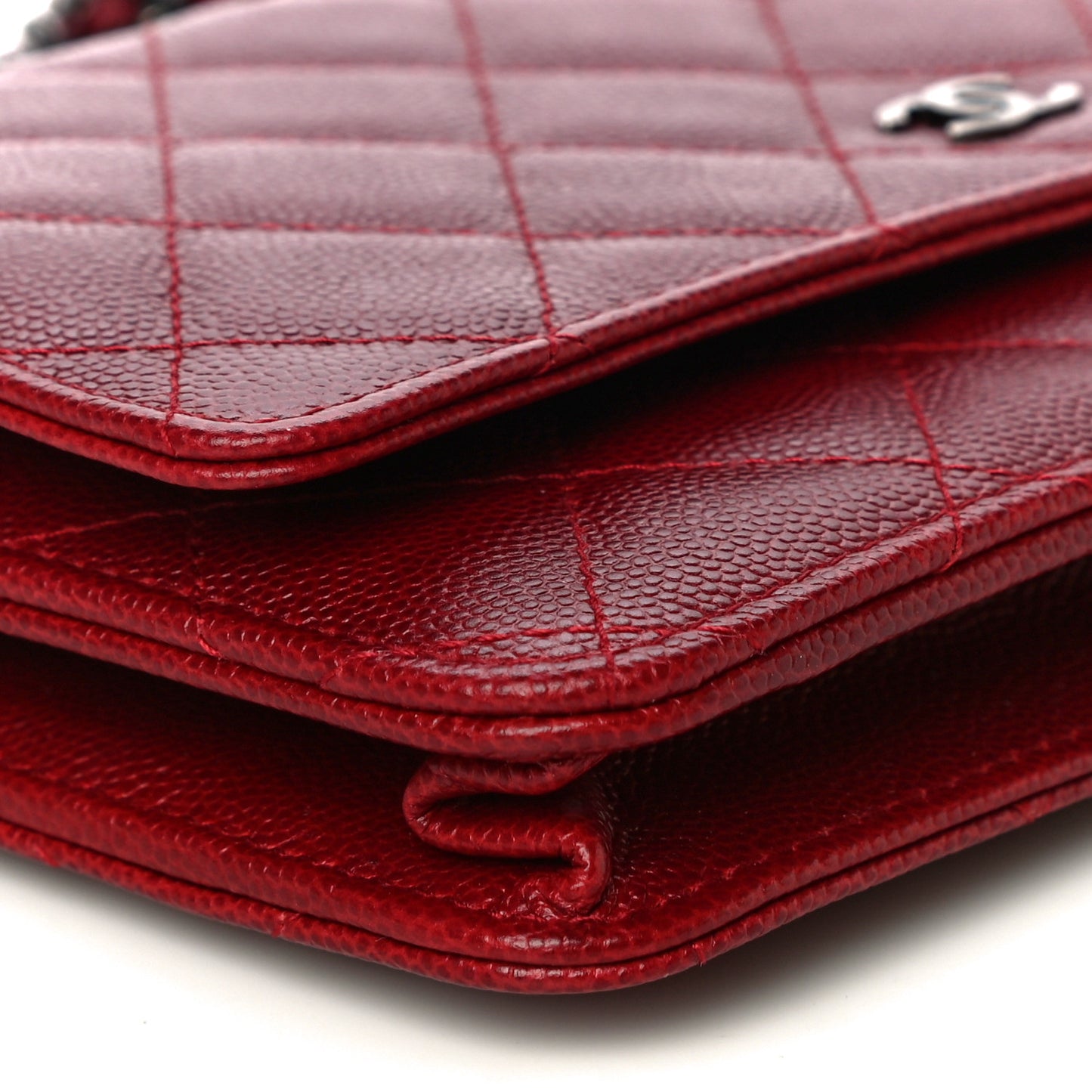Caviar Quilted Wallet On Chain WOC Dark Red