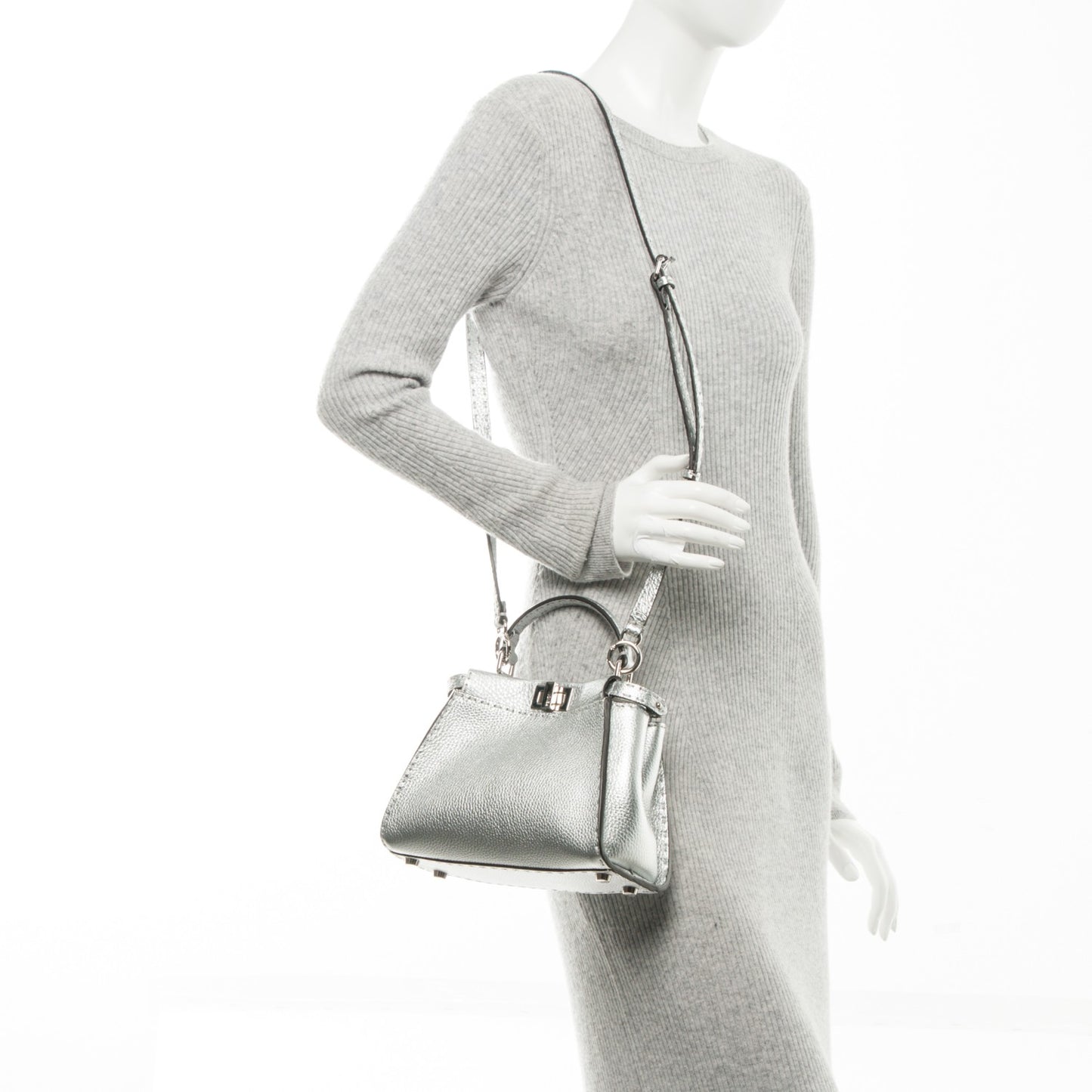 Cuoio Romano Lux Selleria Mini Peekaboo Iconic Satchel Argento