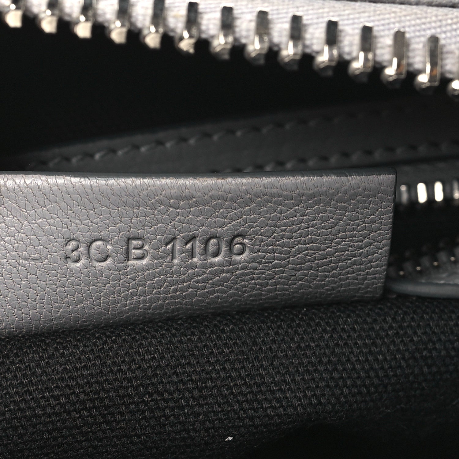 Givenchy Sugar Goatskin Mini Antigona Pearl Grey 7 of 13