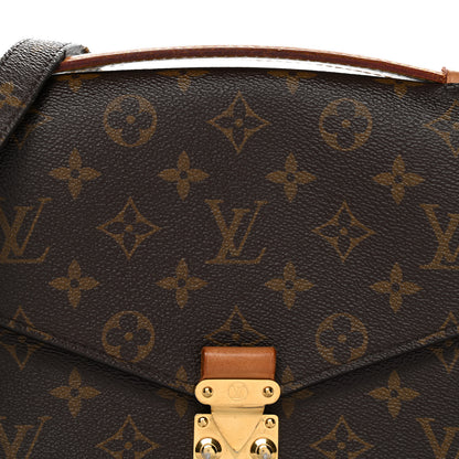 Louis Vuitton Monogram Pochette Metis 7 of 17