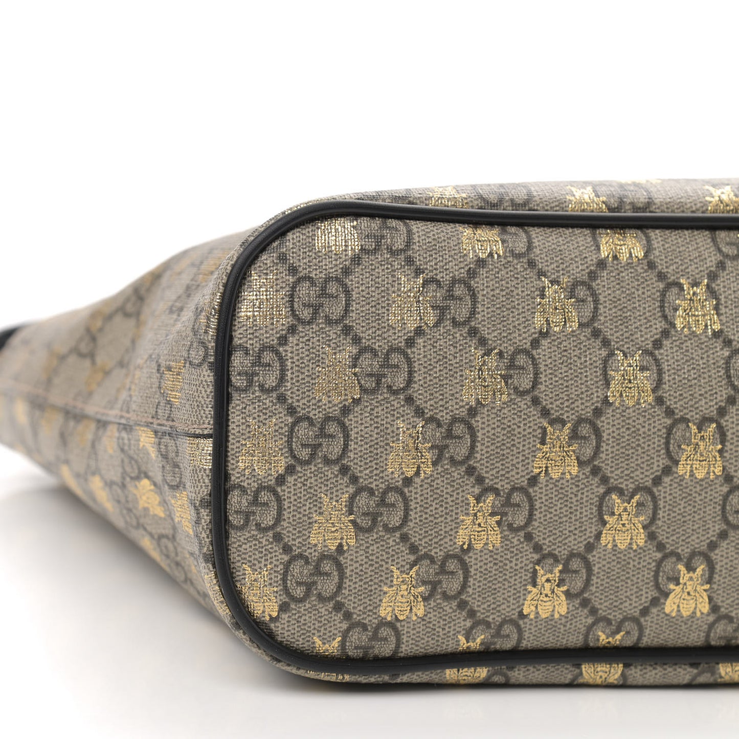 Soft GG Supreme Monogram Bees Small Crossbody Tote Beige Oro Black