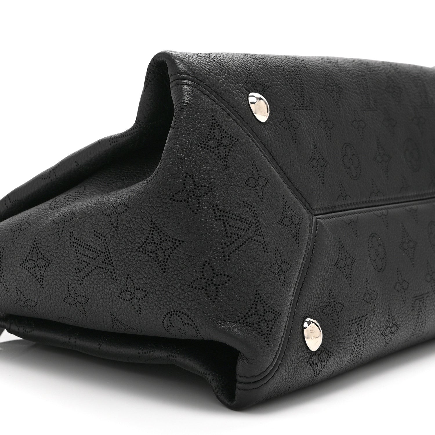 Louis Vuitton Mahina Calfskin Sevres Black 9 of 10