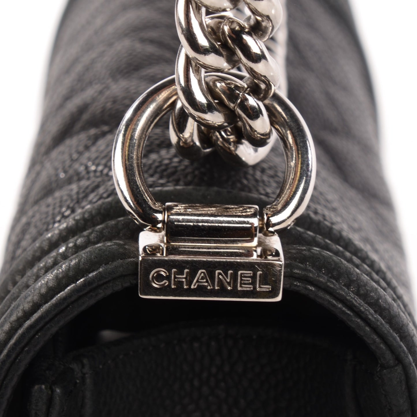 Caviar Quilted Medium Boy Flap Black