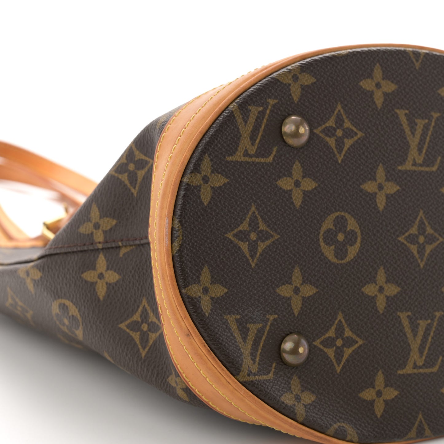 LOUIS VUITTON Monogram Petit Bucket 23