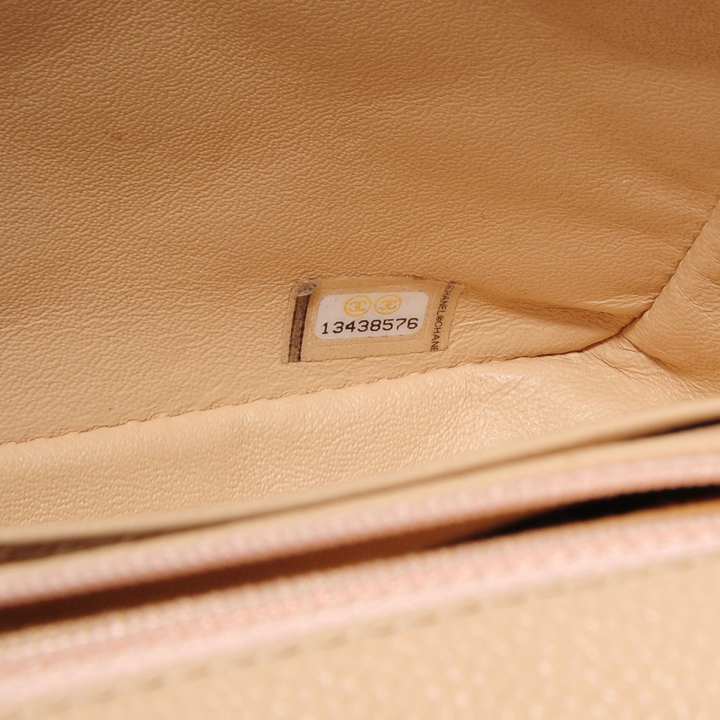 Caviar Jumbo Single Flap Beige Clair