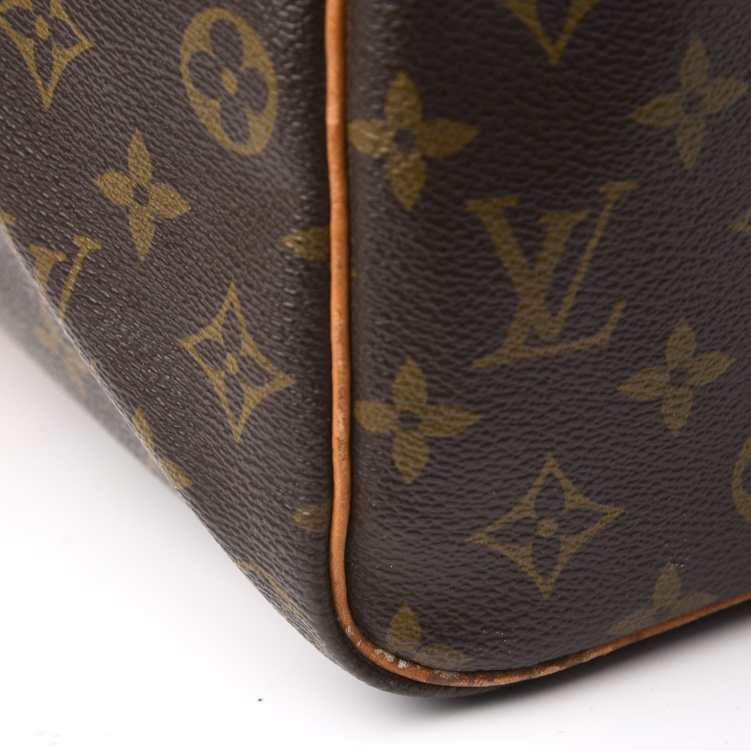 Louis Vuitton Monogram Keepall 50 12 of 12
